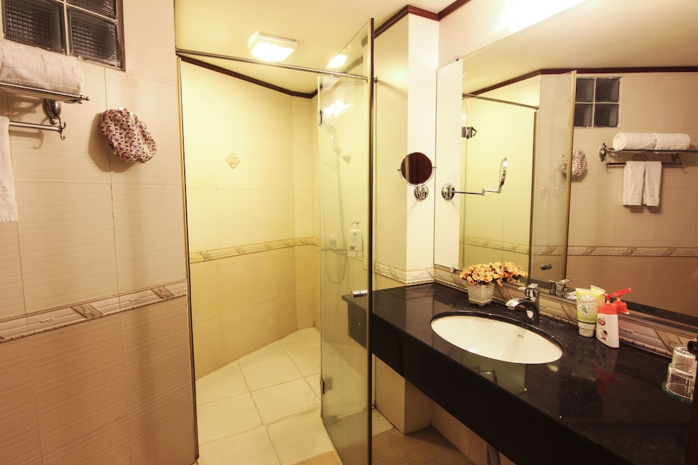Hanoi Palace Hotel 38/50