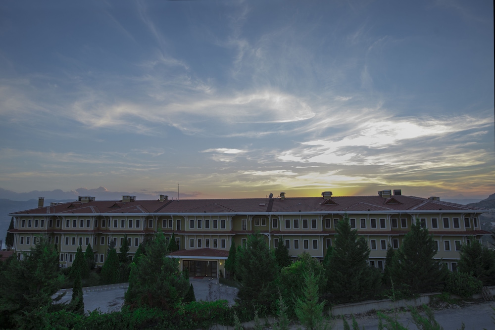 Ermenek Selcuklu Otel 3/26