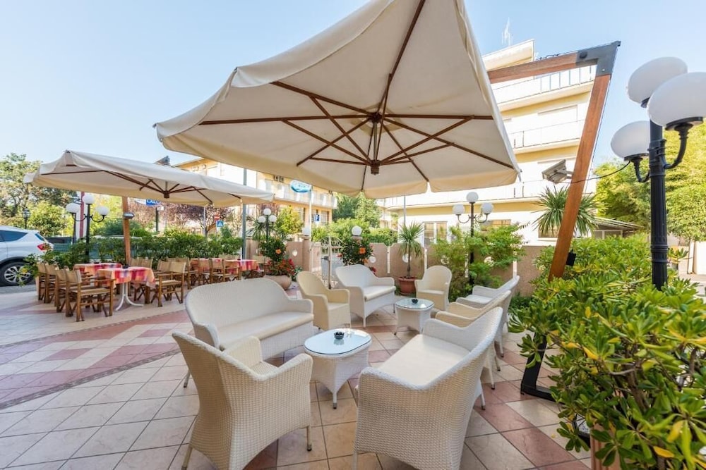 Hotel Losanna 55/60