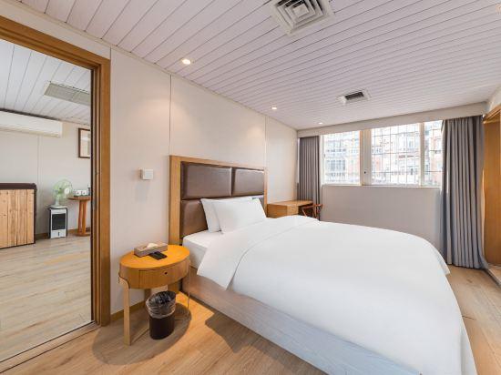 Garden Suite