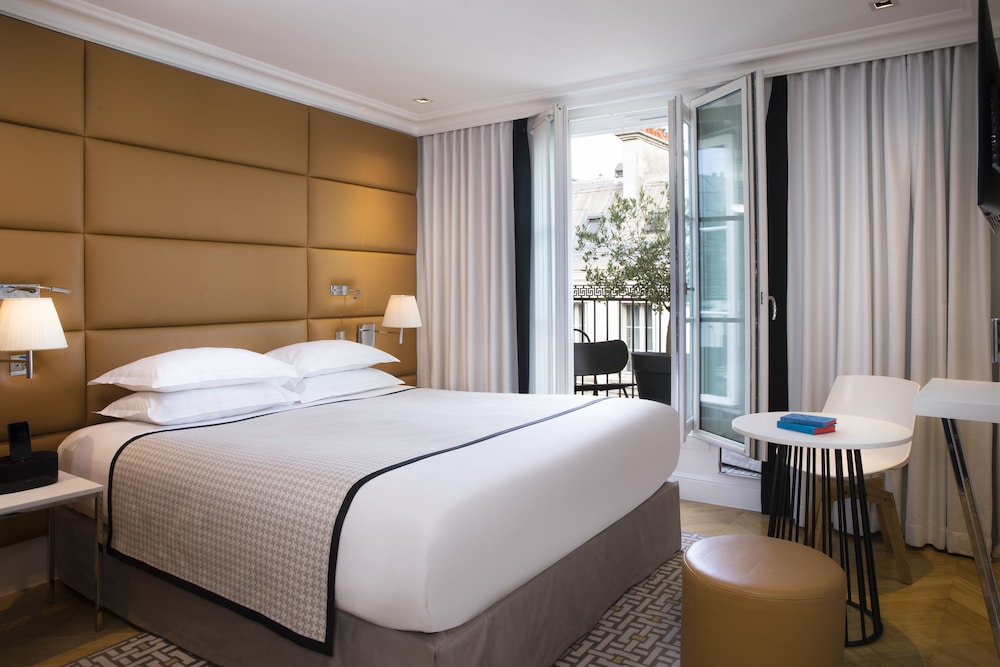 Hotel R de Paris 21/64