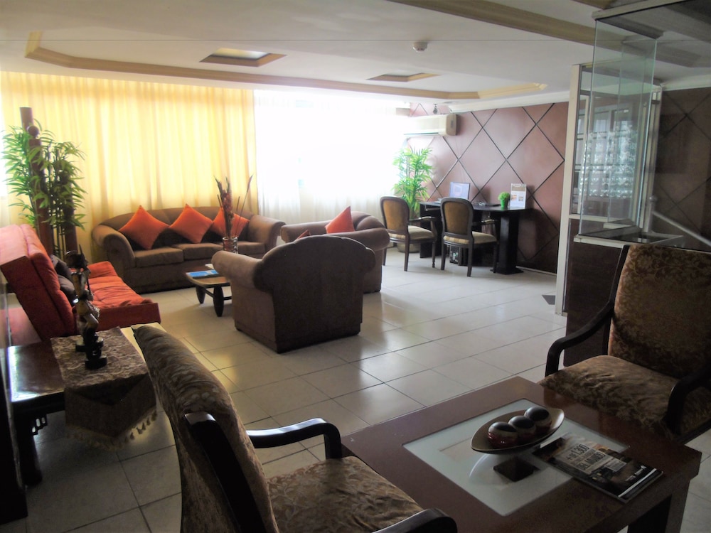Hotel Malecon Inn 53/67