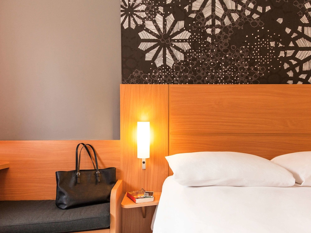 Ibis Casablanca Nearshore 22/73