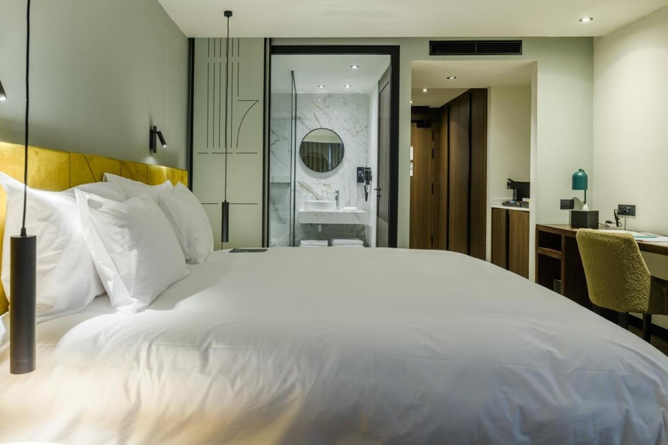 Jm Suites 11/25