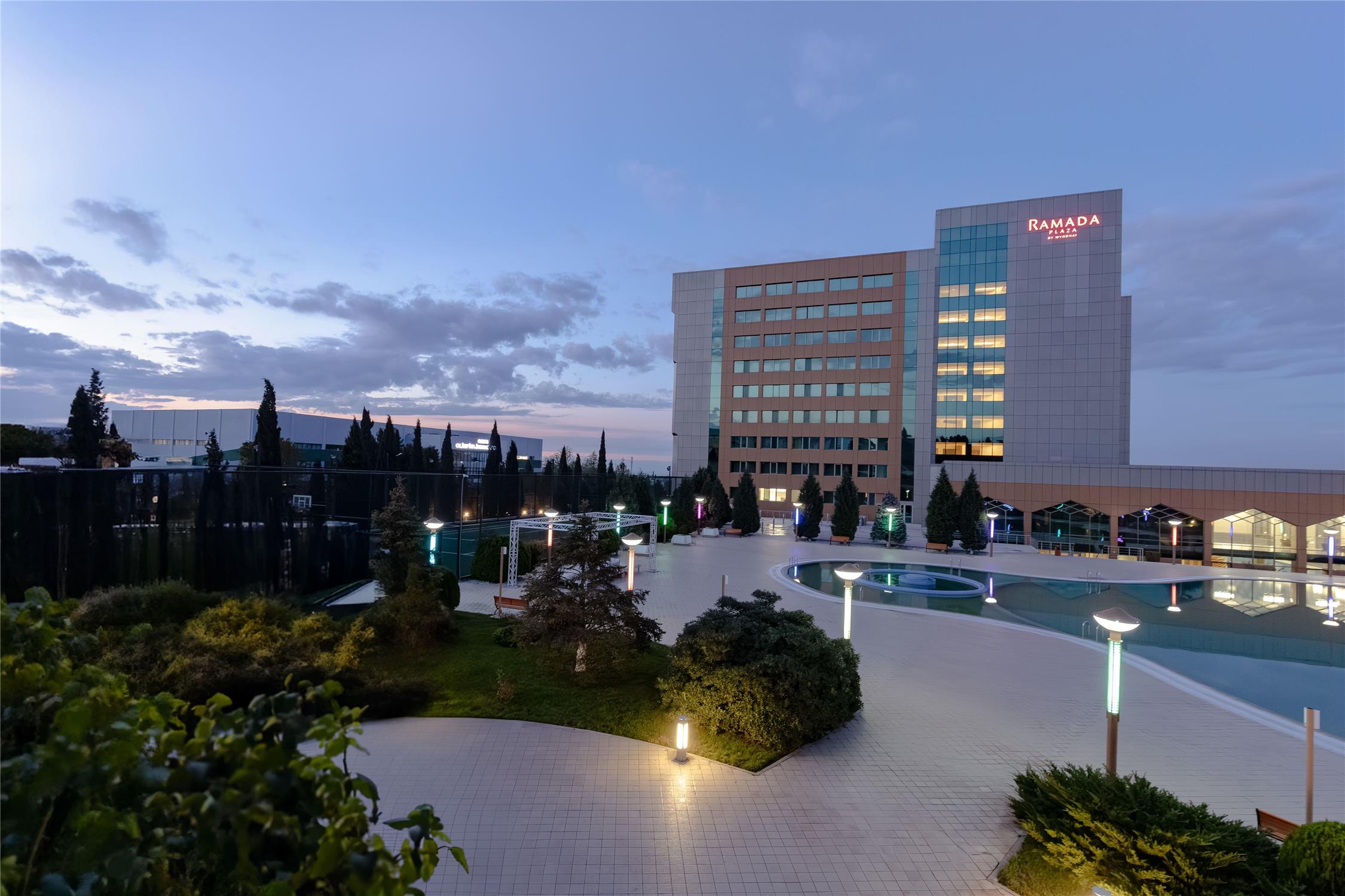 Ramada Plaza by Wyndham Gence 46/49