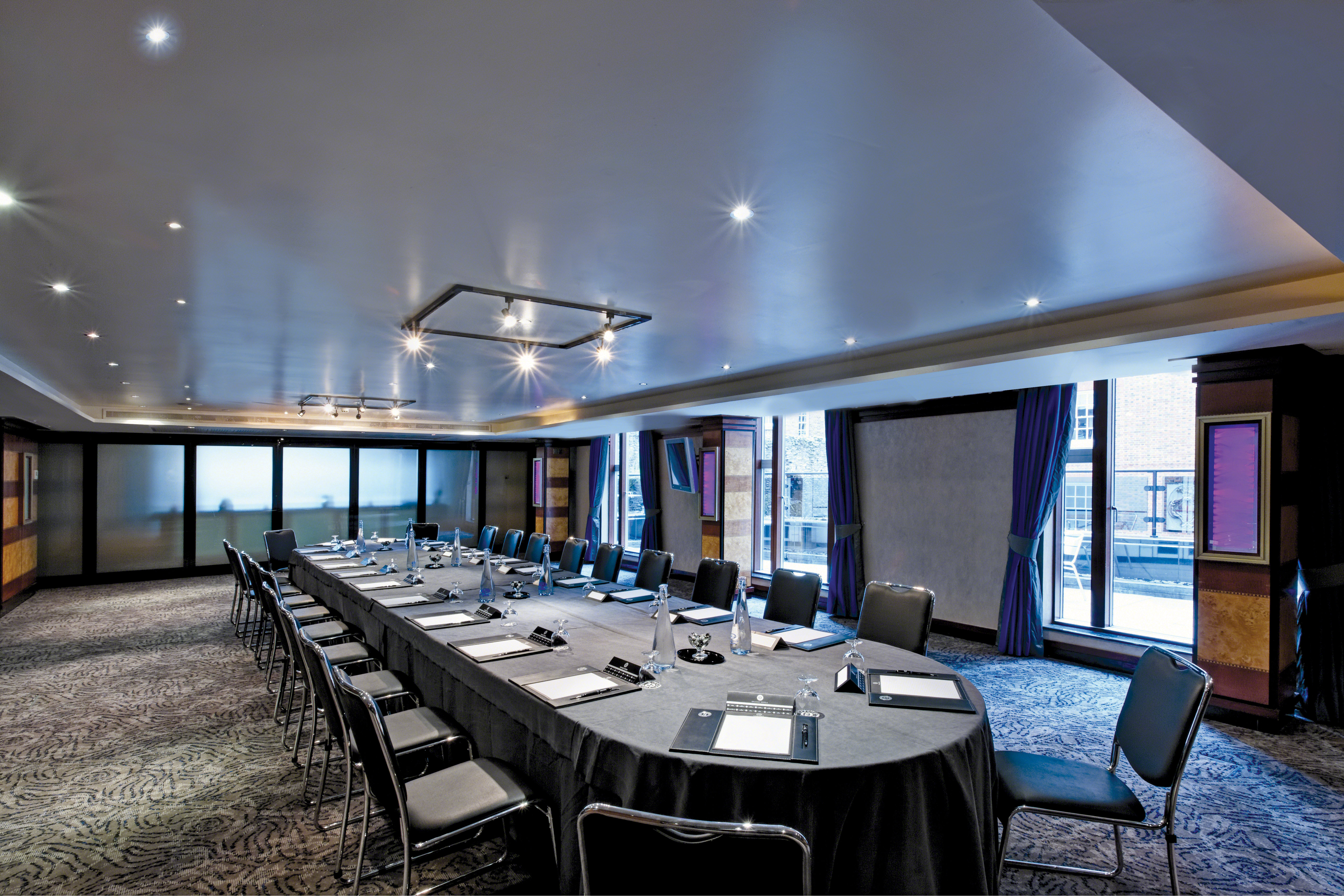 Leonardo Royal Hotel London City 63/69