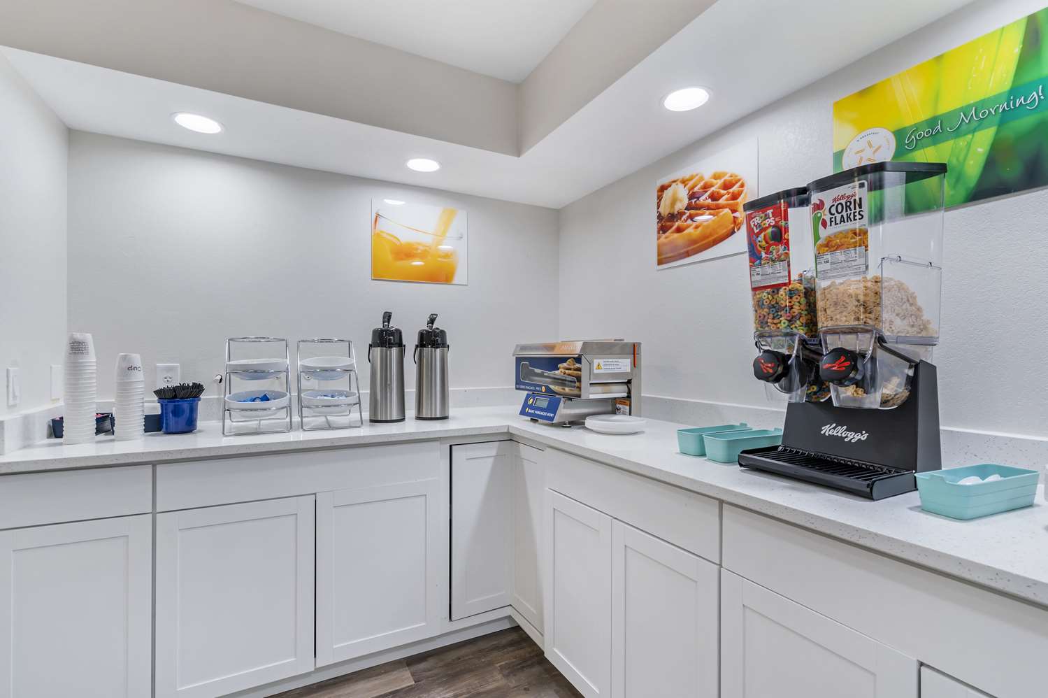 Quality Inn & Suites Orlando East - UCF Arena 5/43