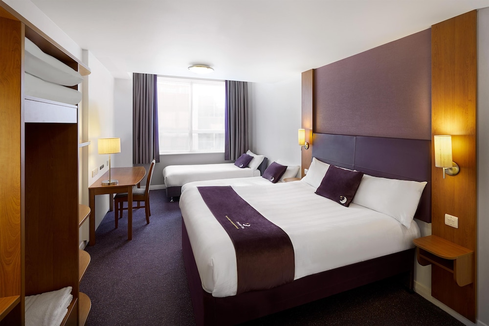 Room at Premier Inn Manchester Salford Quays, SALFORD