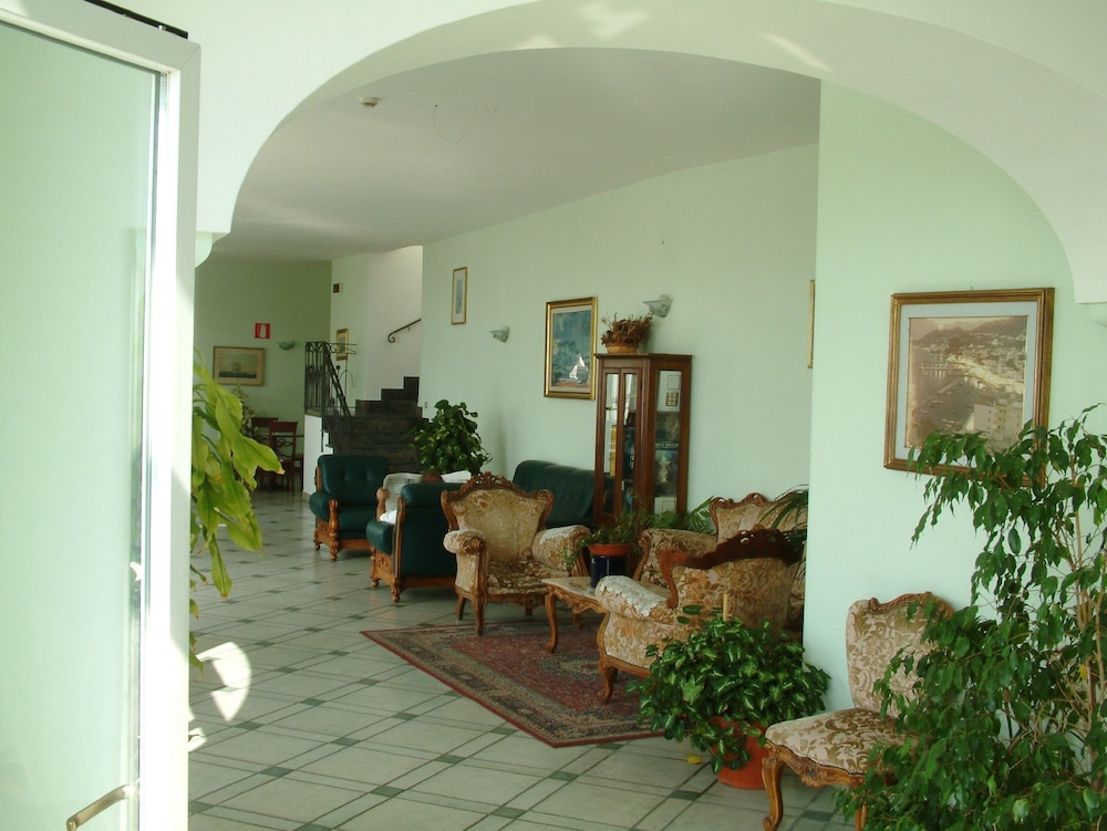 Hotel La Ginestra 5/32