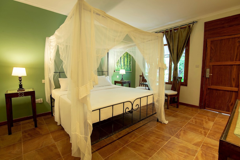 Mediterraneo Hotel 22/72