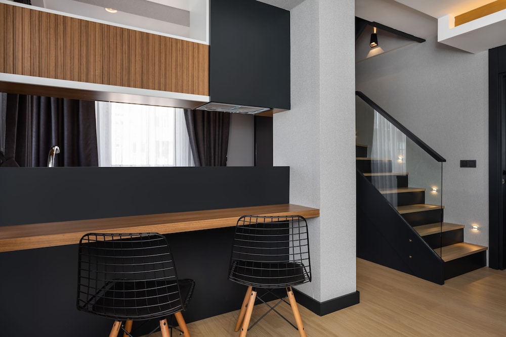 Nox Suite 58/69