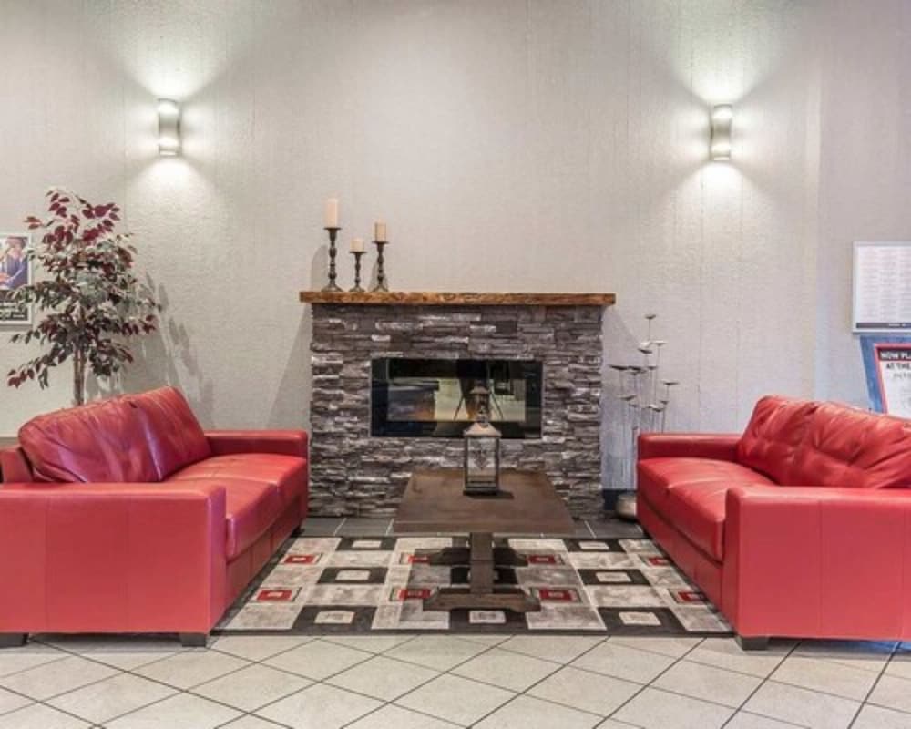 Wyndham Garden Medicine Hat Conference Center 32/46