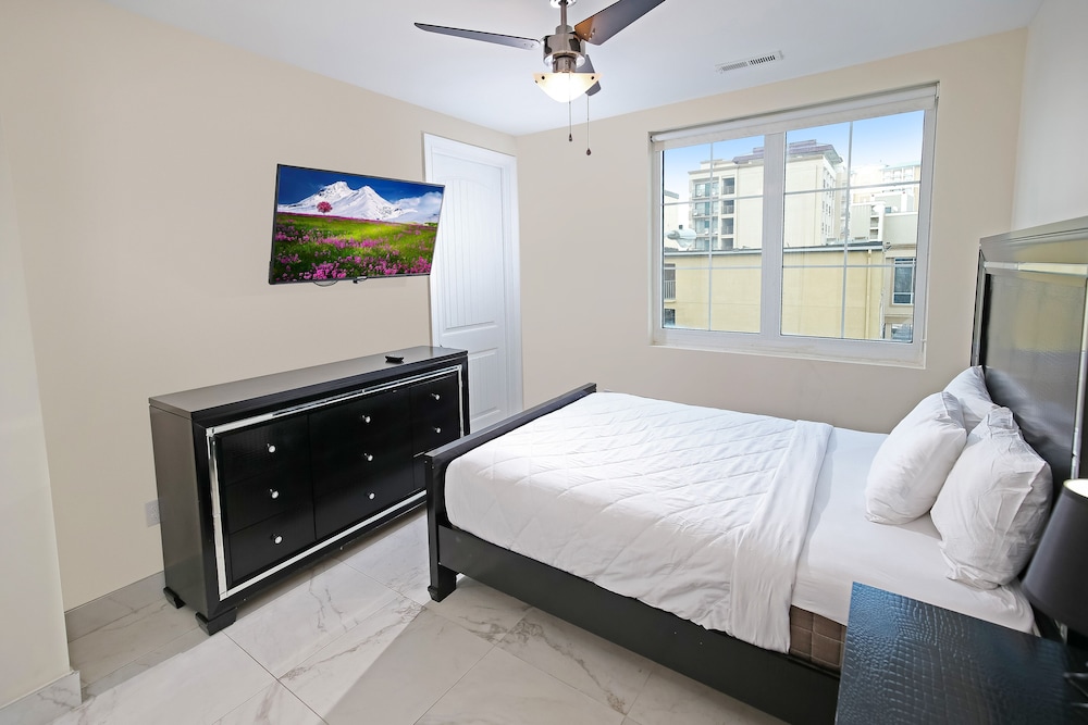 Bali Bay Resort 33/75