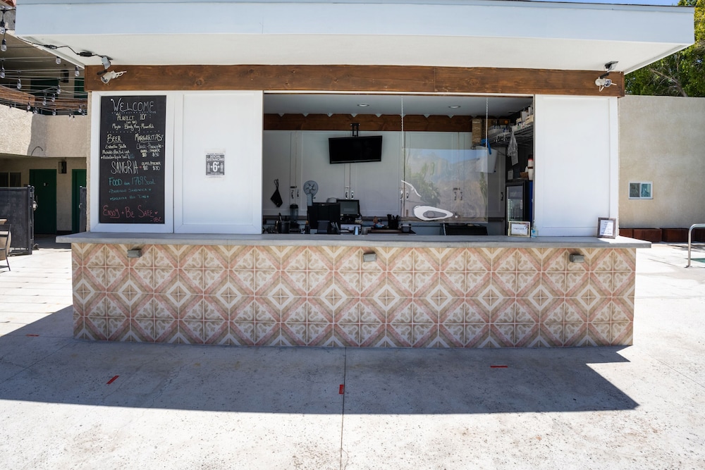 Infusion Beach Club 6/57
