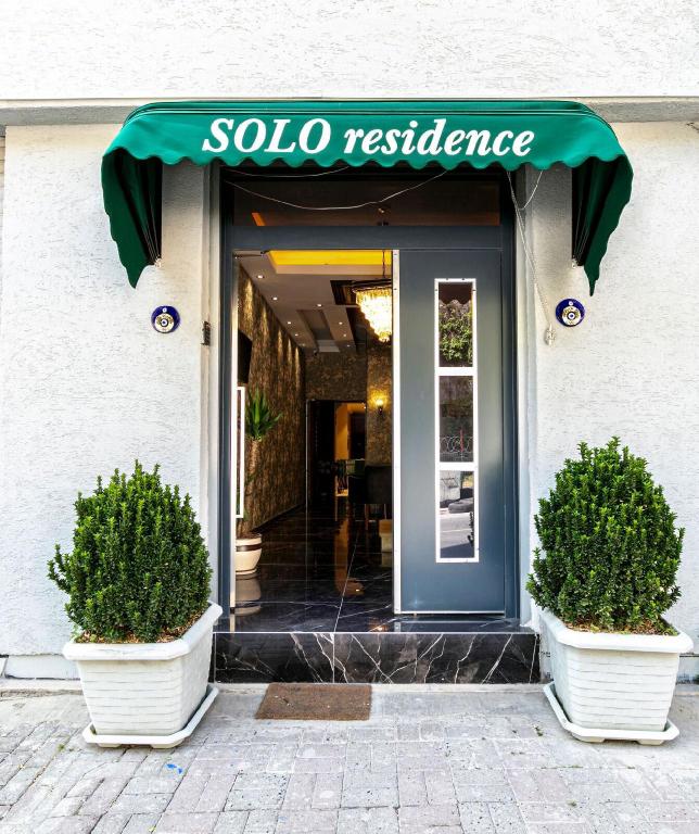 SOLO HOTEL 5/49