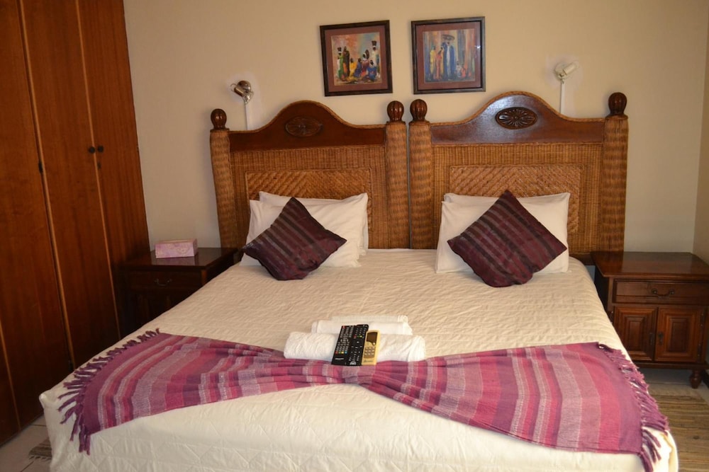 Kamogelo Guest House 12/47