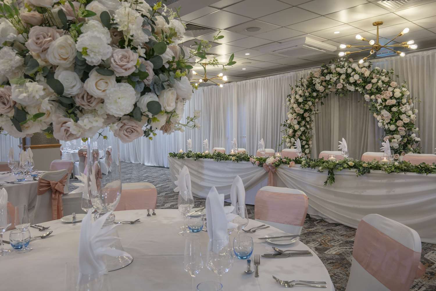 Best Western Premier Suites Hotel & Spa Liverpool-Knowsley 12/16