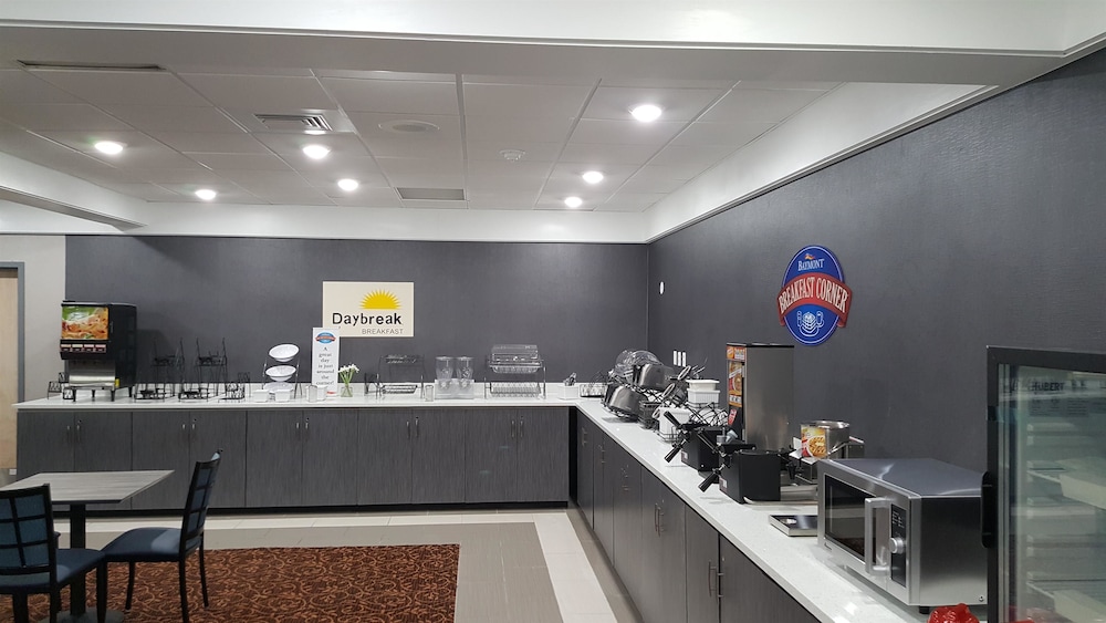 Baymont by Wyndham Grand Rapids Near Downtown 9/15