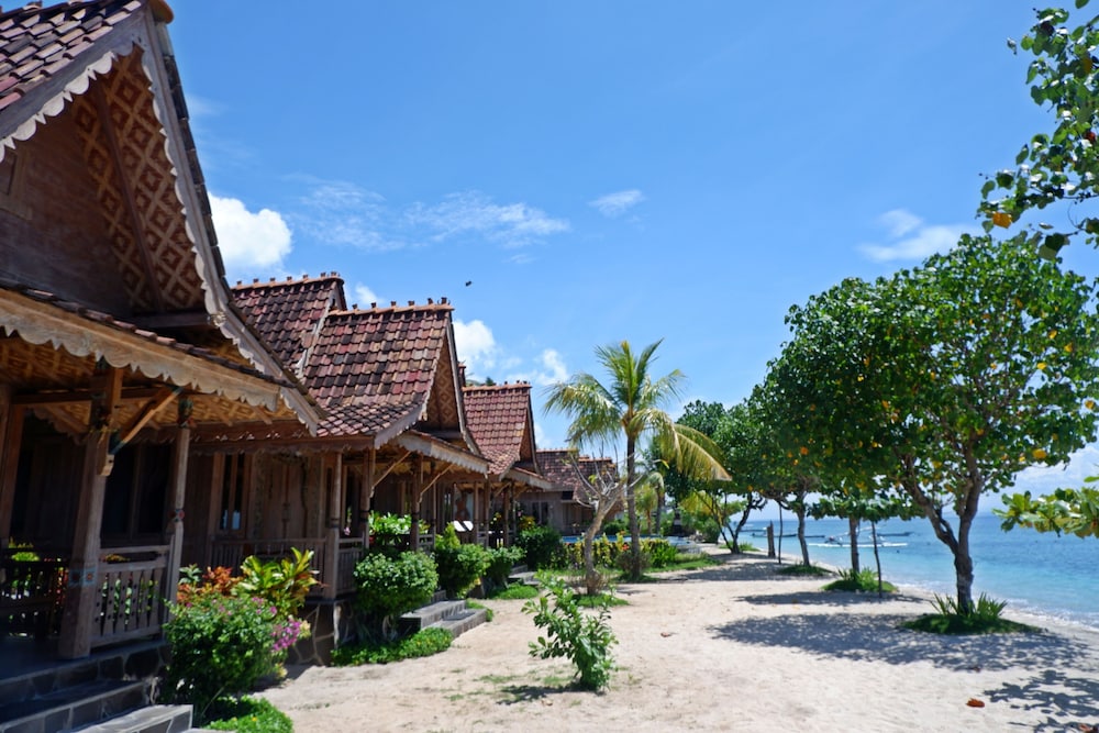 Blue Harbor Beachfront Villas Resto 43/48