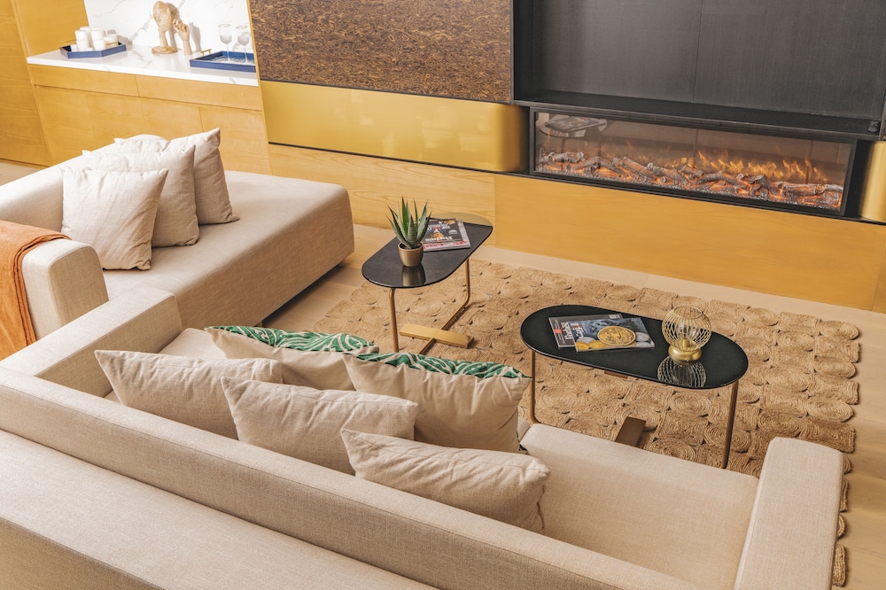 The House Hotel AL Khiran 20/33