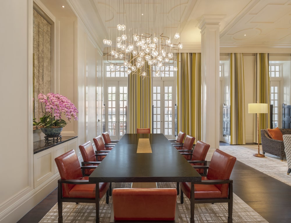 Raffles Hotel Singapore 59/69