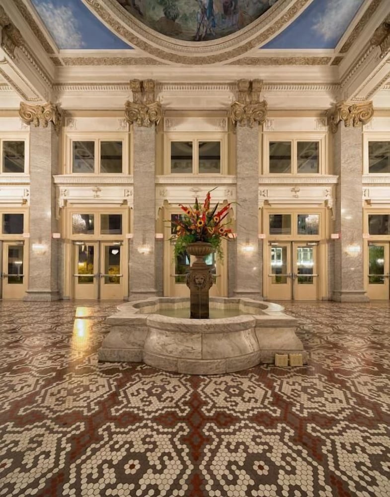 Hotel Bentley 6/50