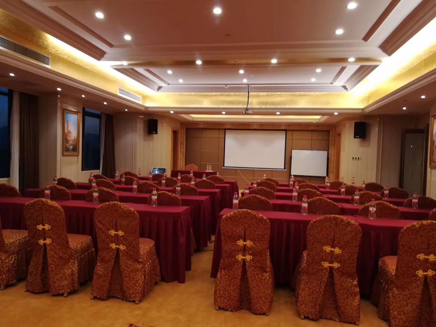Vienna Hotel (Chenjiang Gelin Tonghua) 31/37