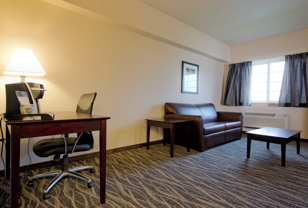 Cobblestone Inn & Suites - Boone 28/50