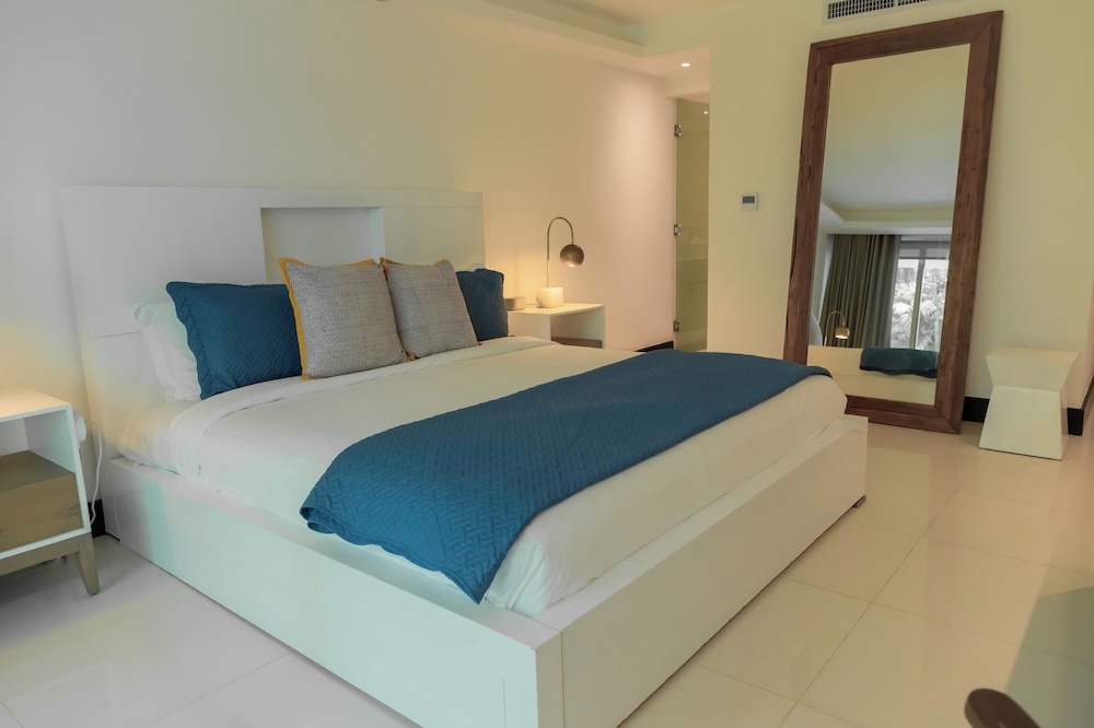 جناح بسريرين مزدوجين بإطلالة على الحديقة بـ3 غرف نوم، The Ocean Club, a Luxury Collection Resort, Costa Norte 2/10