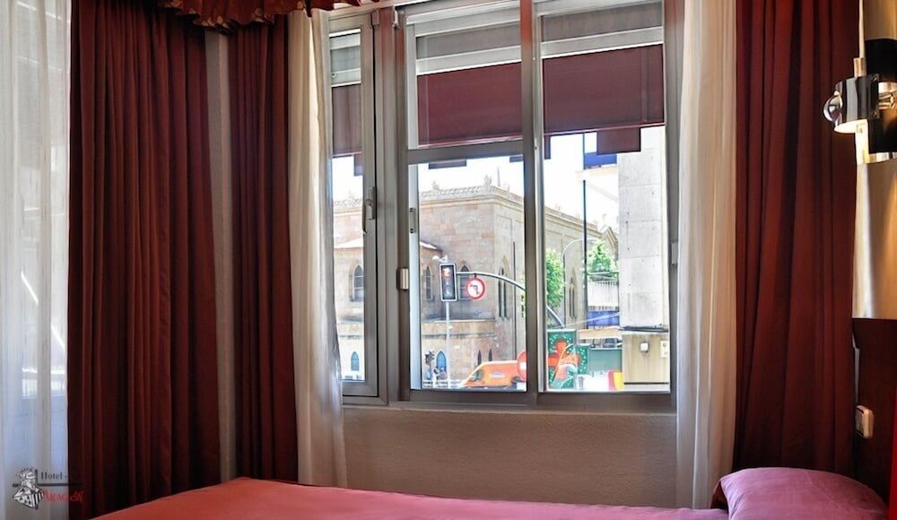 Hotel Aragon 7/57