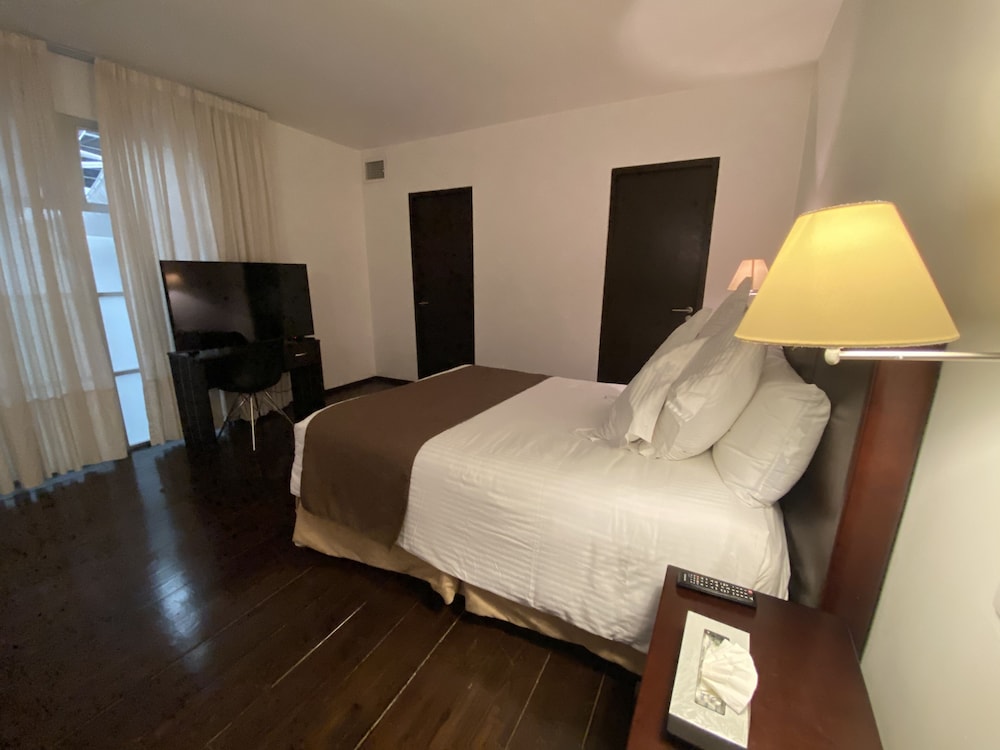 Suites Teca Once 18/62