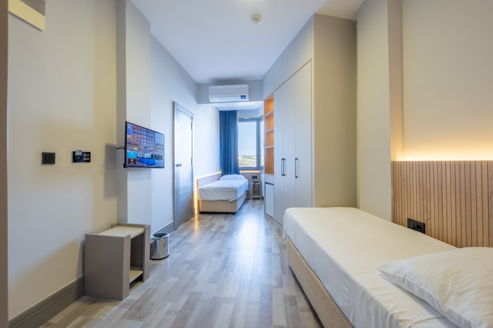 Kilya Hotel 6/19