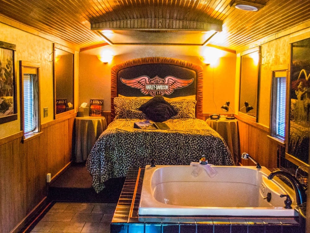 Featherbed Railroad Company 24/51