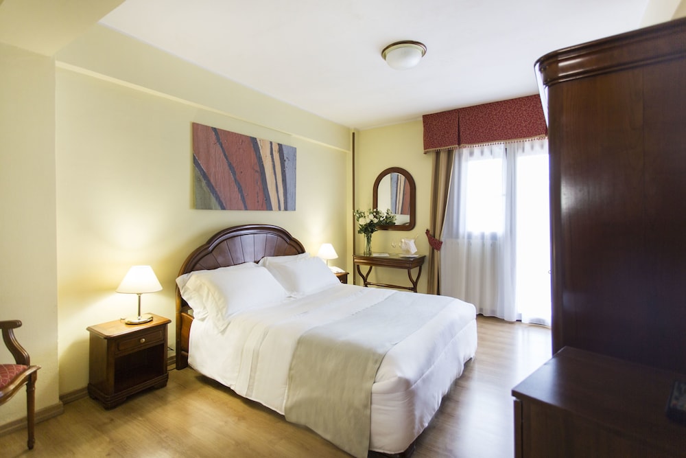 GRAND HOTEL DEL PARCO 28/62