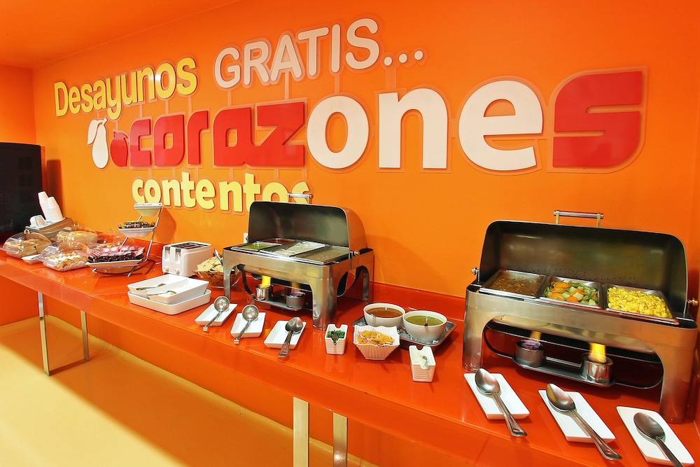 One Queretaro Aeropuerto Hotel 47/63