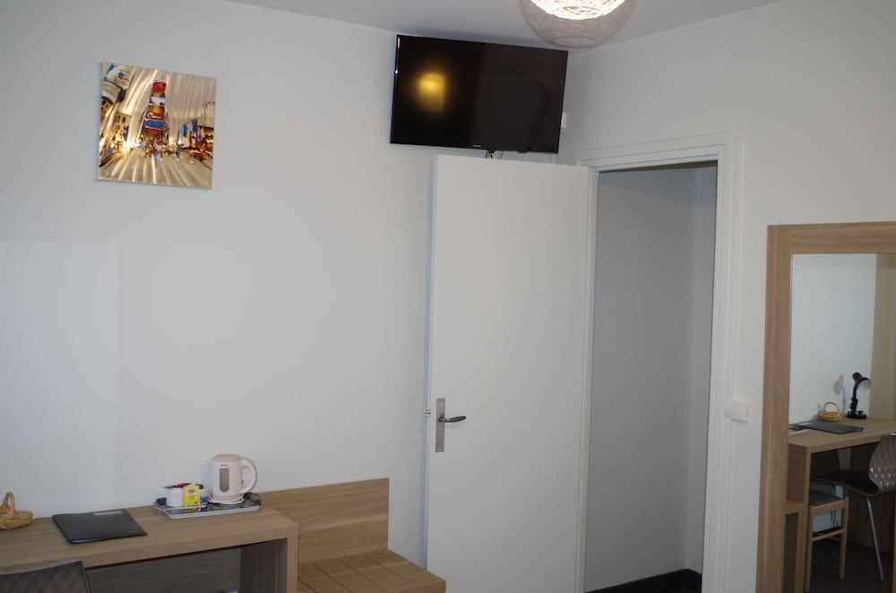 Hotel the Originals Caen Le Savoy 8/62