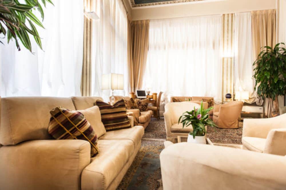 Hotel San Luca Verona 43/68