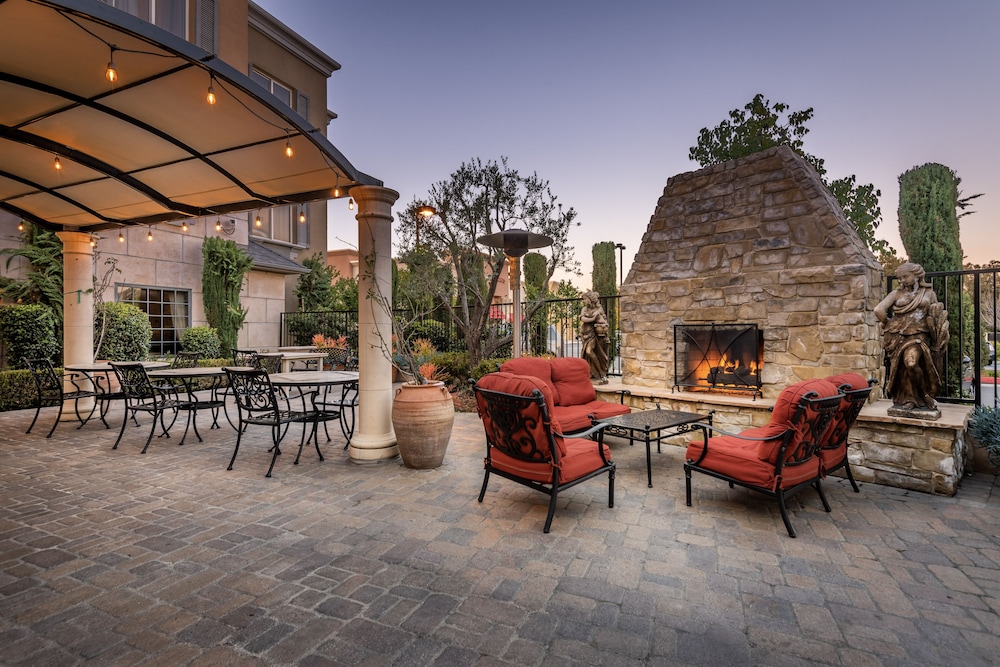 Ayres Hotel Seal Beach 23/36