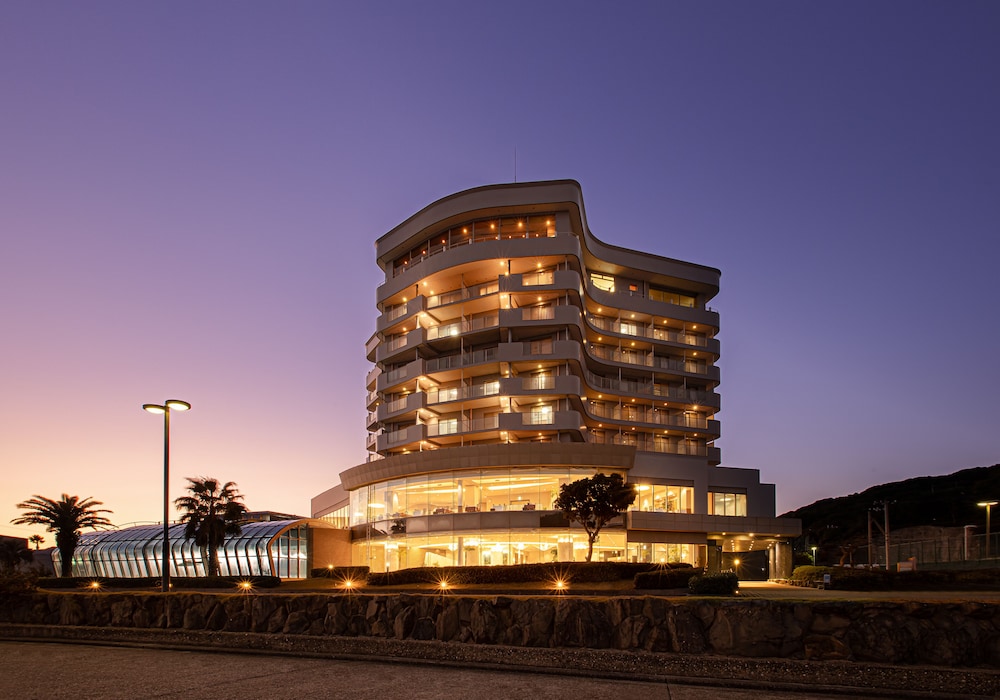 The Gran Resort Elegante Awajishima 2/59