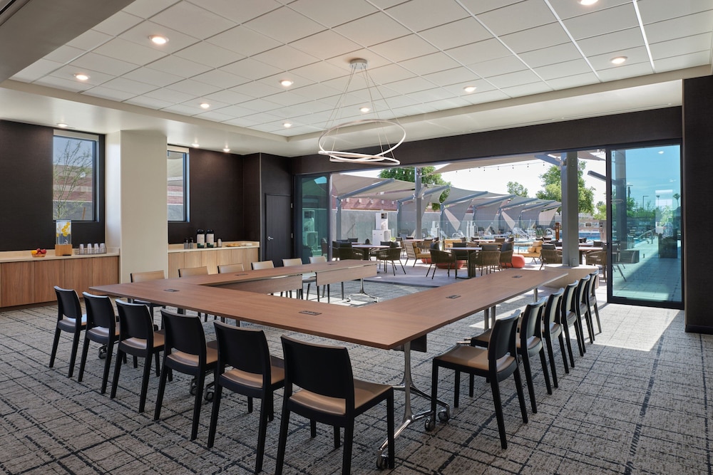 TownePlace Suites by Marriott Tempe 31/47