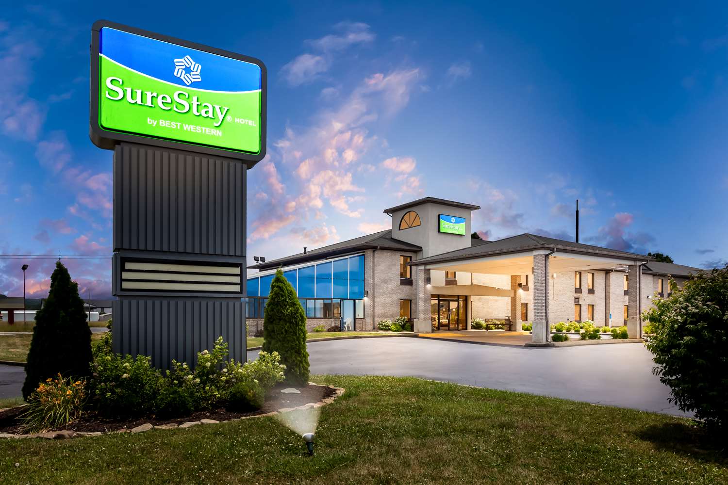 SureStay by Best Western Grayson 1/12