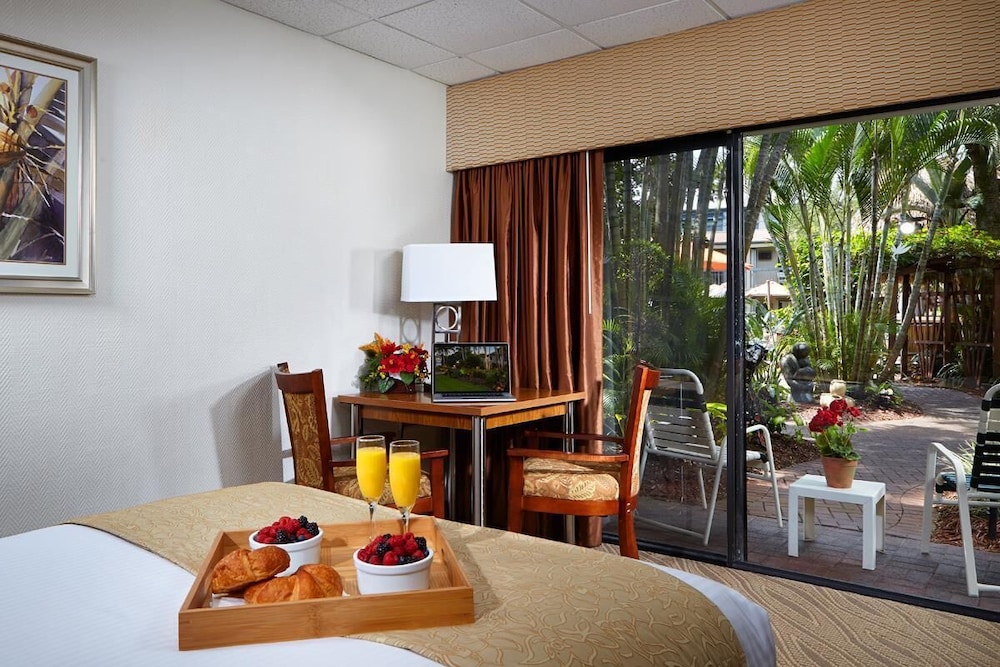 Best Western Naples Inn & Suites 21/36