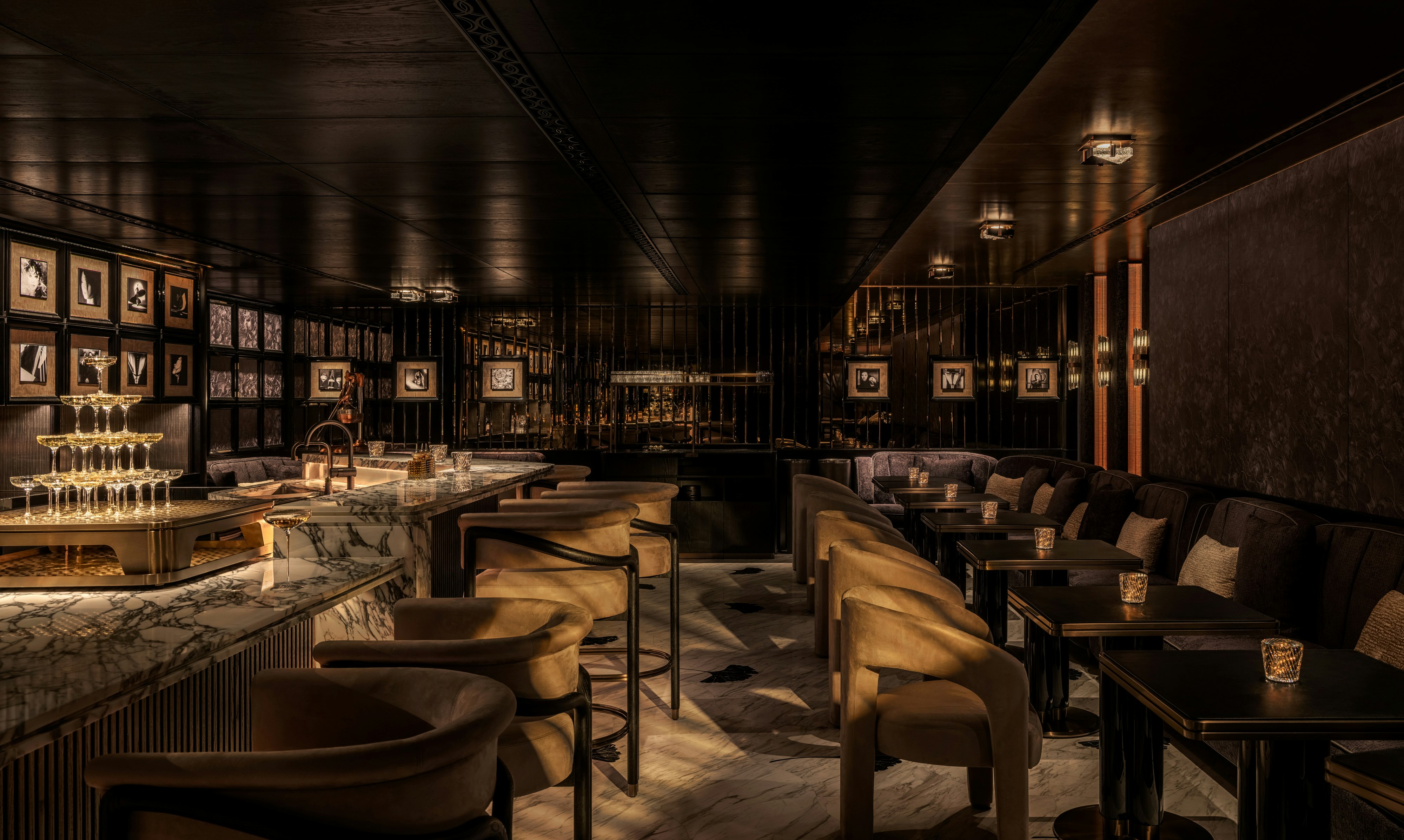 Mandarin Oriental The Landmark, Hong Kong 61/75