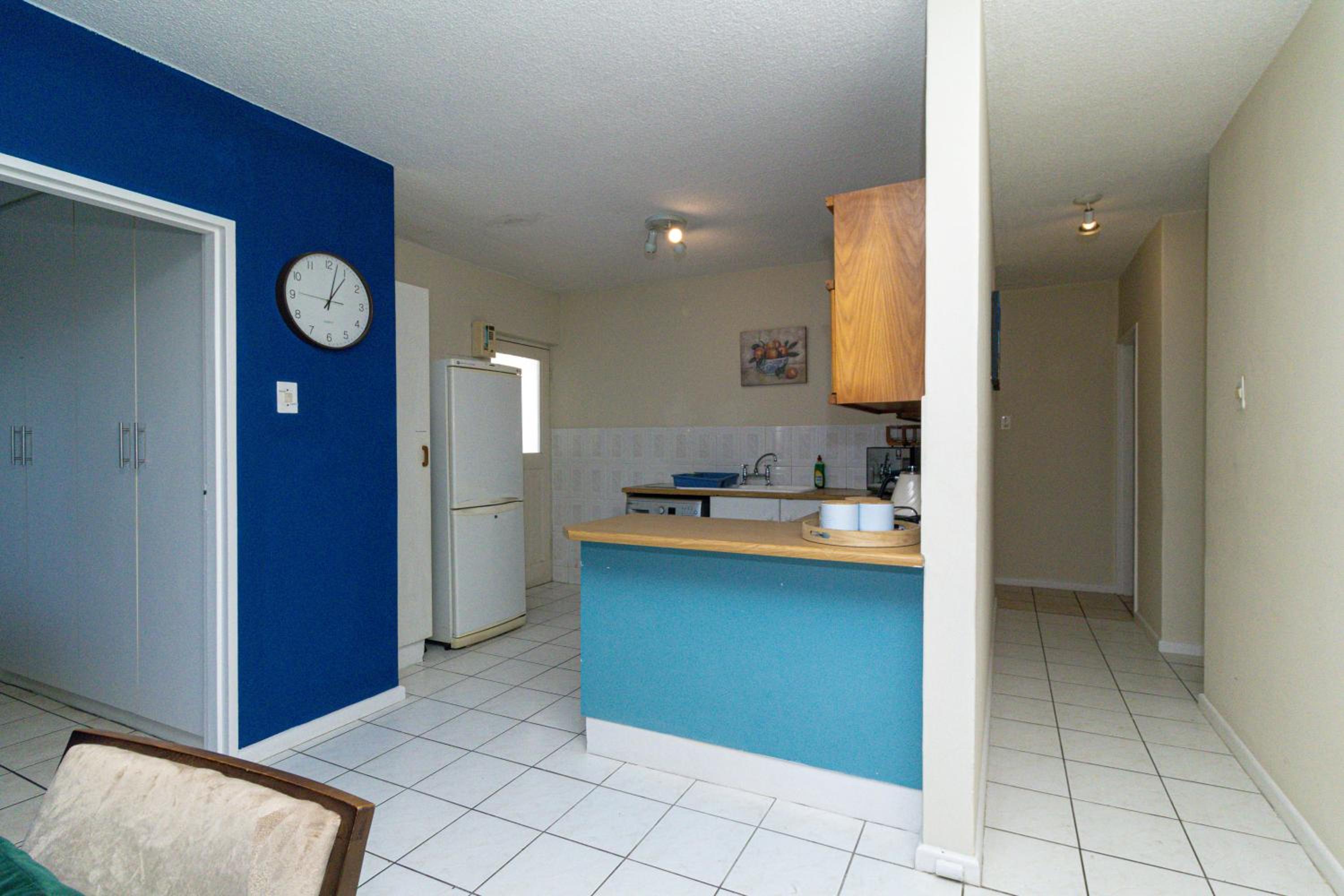 Modern Seaview Apartment 7/50