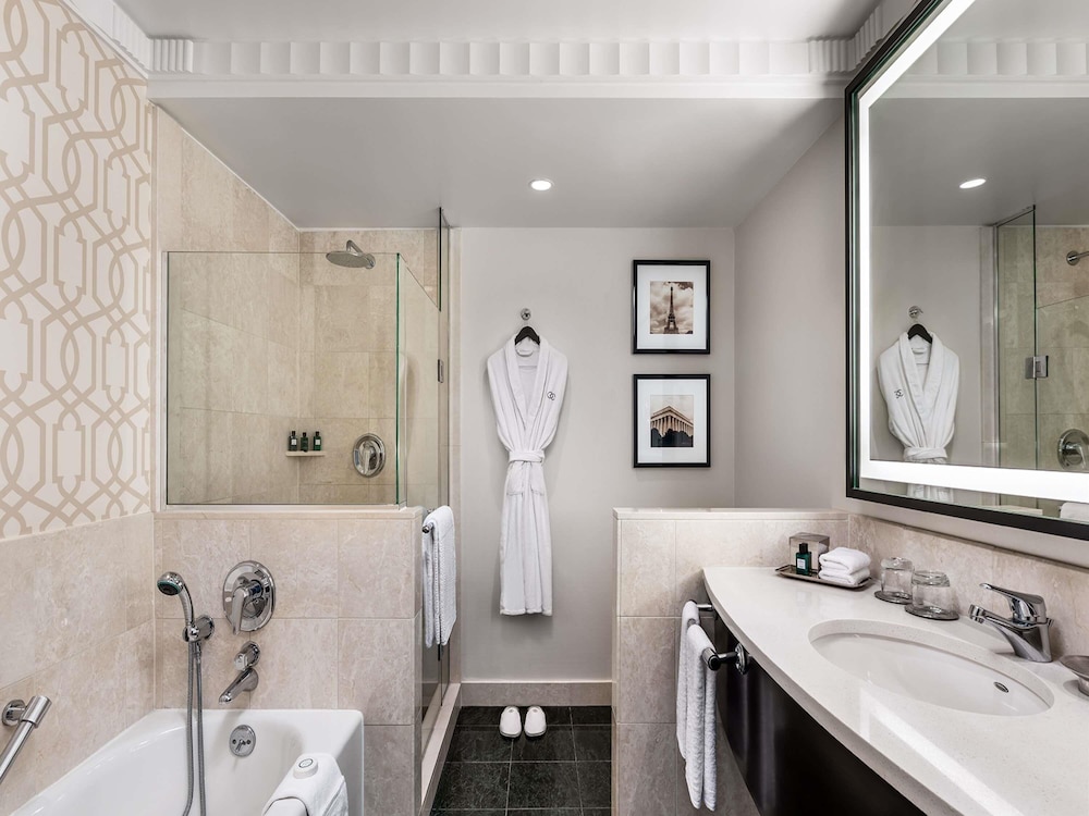 Sofitel Washington DC Lafayette Square 83/83
