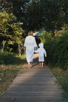Bloomestate Luxury Retreat 24/61