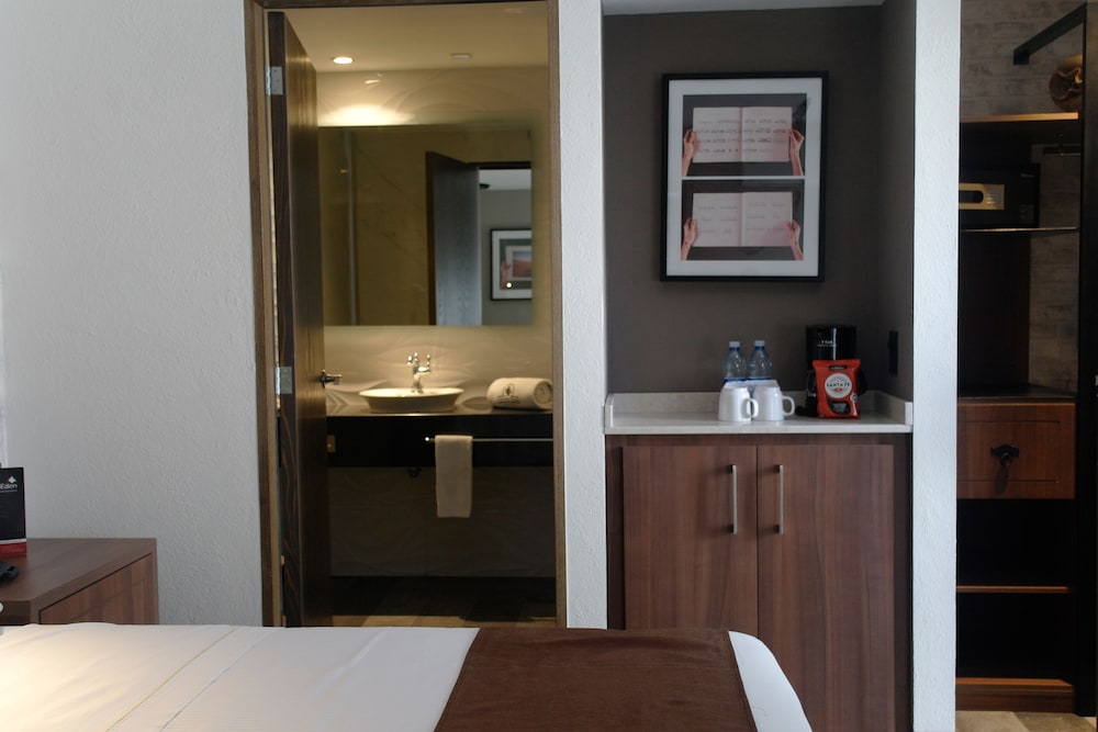 Hotel Ronda Minerva 49/62