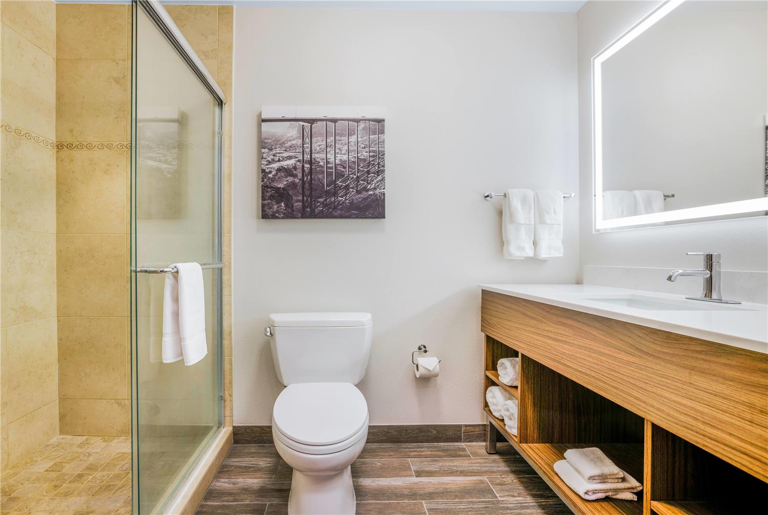 La Quinta Inn & Suites by Wyndham Twin Falls 40/41
