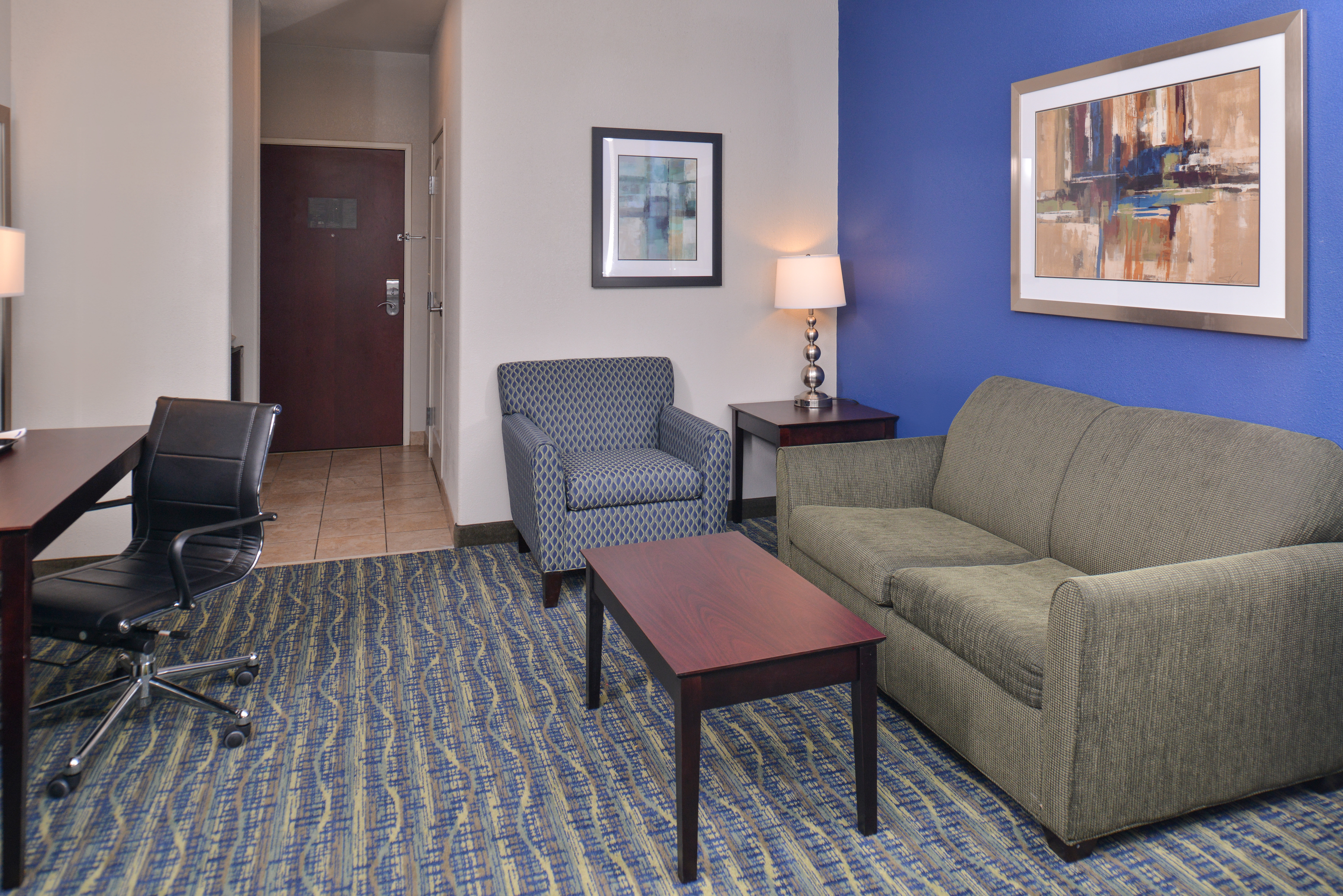 Holiday Inn Express Hotel Suites San Antonio South 42/55