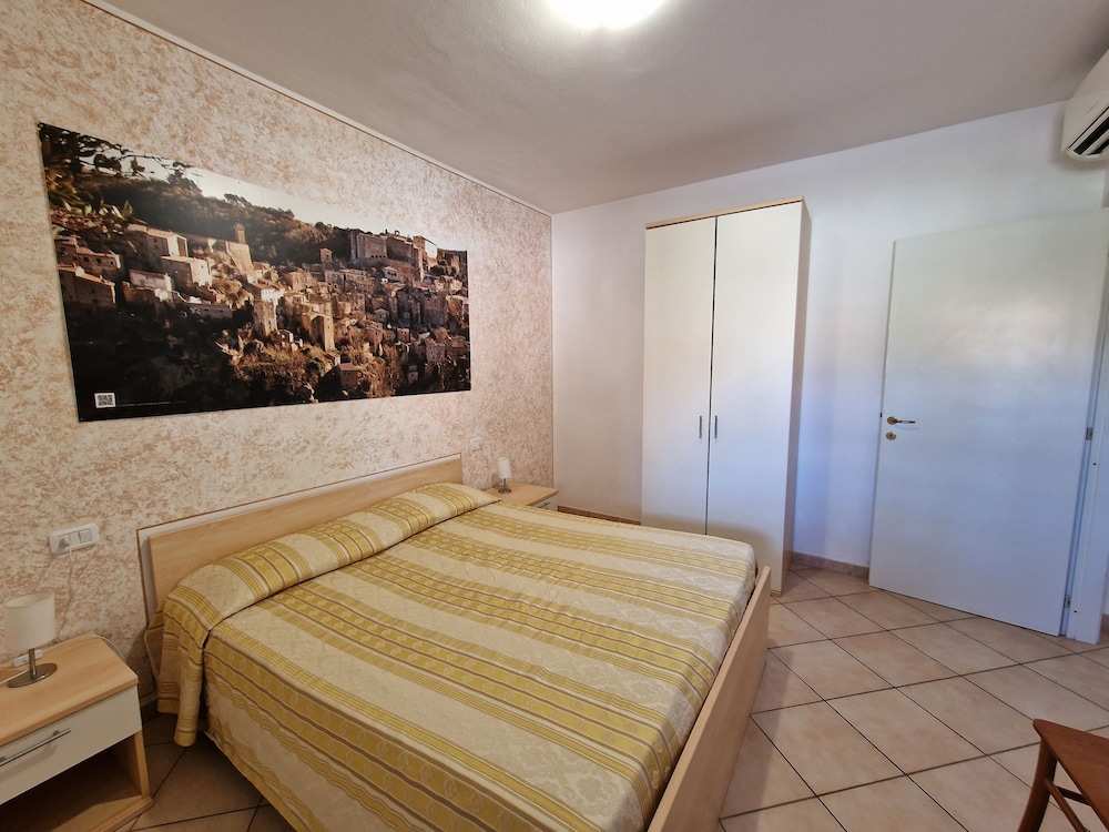Lola Piccolo Hotel 37/68